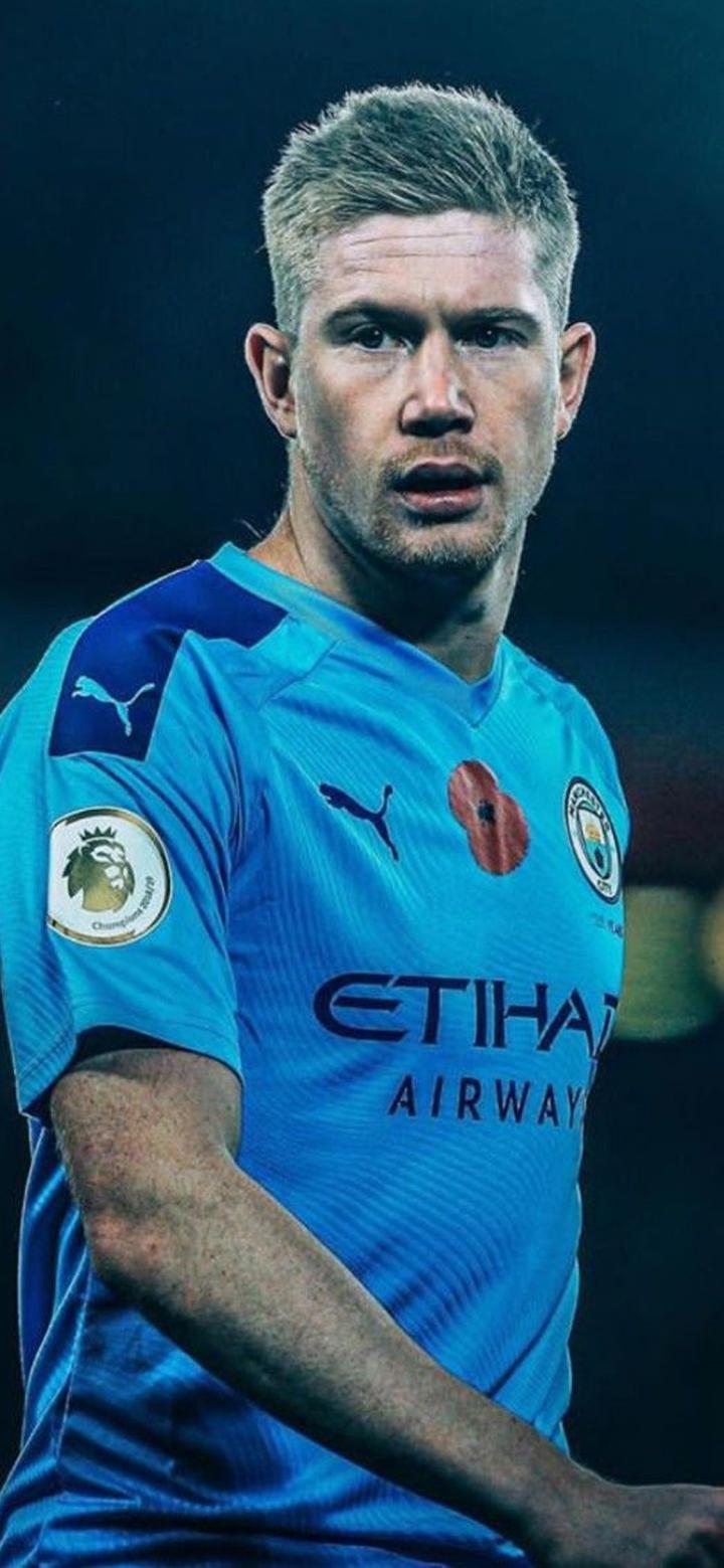 时隔374天Uzi官宣复出加入EDG，再度与FoFo做队友