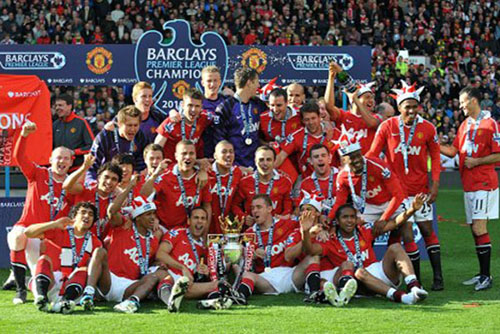 LNG赛前返图：选手们神情轻松 Zika Scout GALA面露笑容