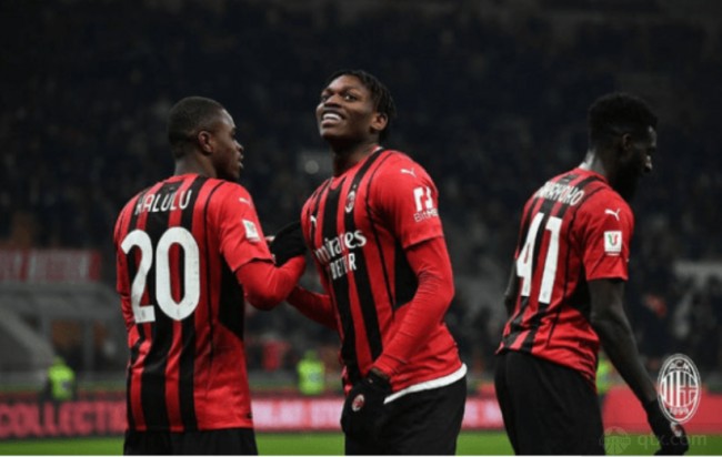 Viper 祝贺了 Zeus ：感谢你今天的精彩表现，祝你生日快乐🎂